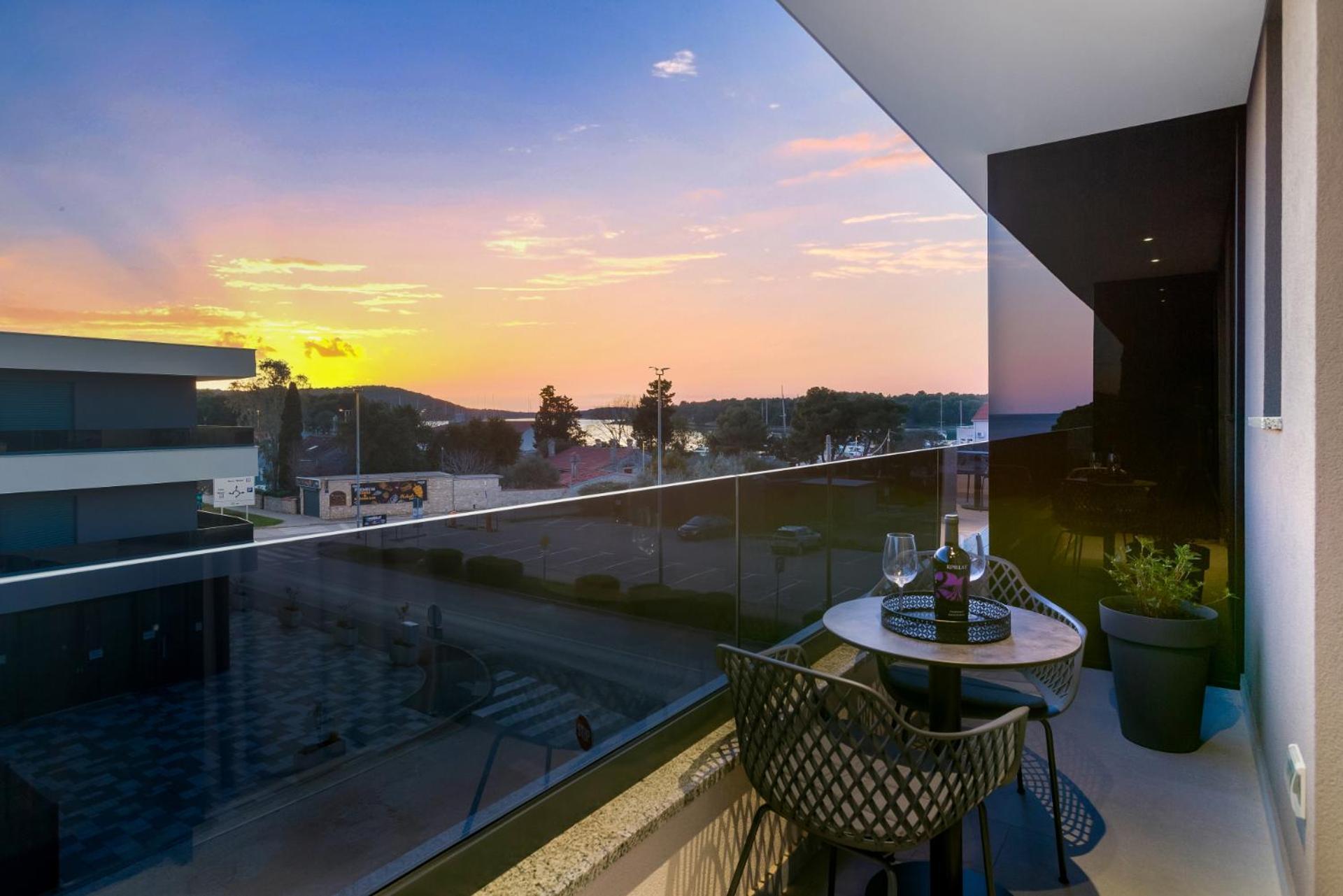 Fly Rooms Medulin - 50M From The Beach - New 2024 외부 사진