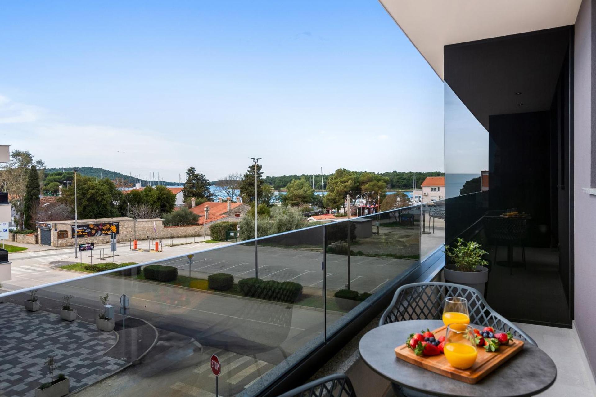Fly Rooms Medulin - 50M From The Beach - New 2024 외부 사진